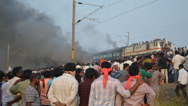 kapucommunitylaunchesprotestsacrossandhrapradesh
